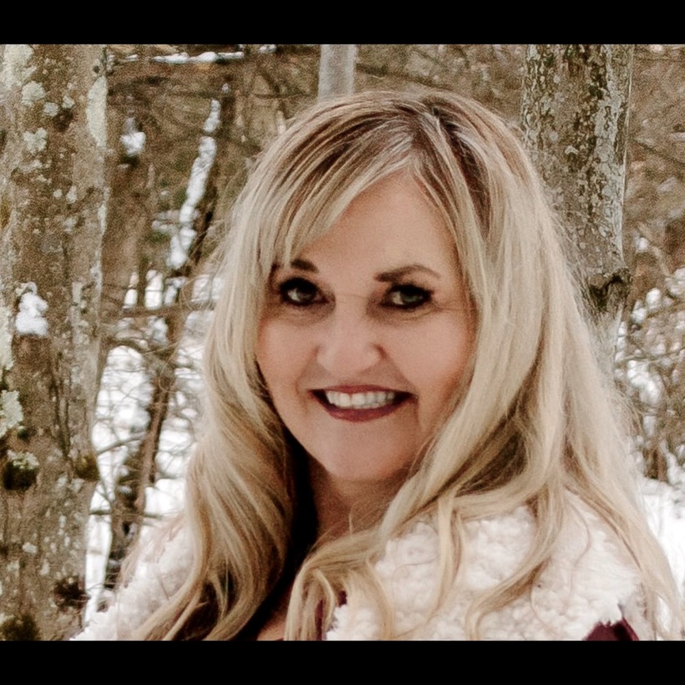 Meet your Posher, Pamela